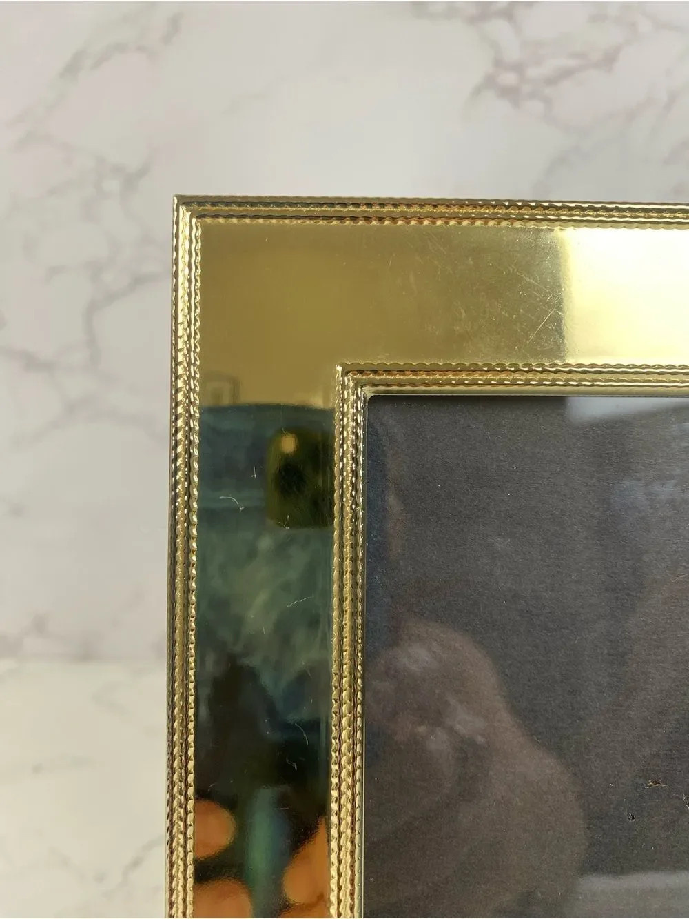 Gold Metal Picture Frame - Elegant Home Accents Hollywood Regency